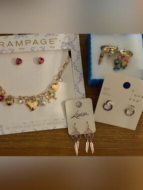 JEWELRY BUNDLE!!